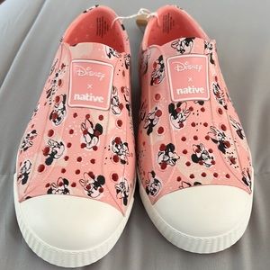 Minnie Mouse native jefferson